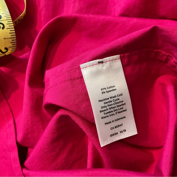 Talbots Pink Button Down Shirt with Notched Collar and Cuffed Sleeves - Picture 8 of 9
